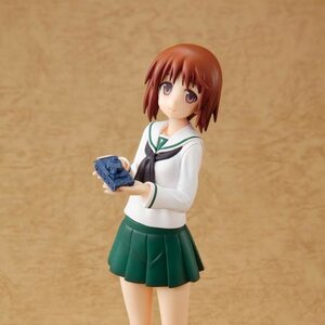 Girls und Panzer Miho Nishizumi w/ 1/350 Scale Panzerkampfwagen IV Variant D
