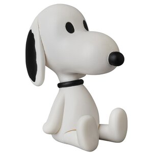 Ultra Detail Figure Peanuts Series 9: Teddy Bear Snoopy