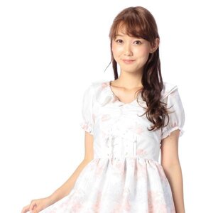 LIZ LISA Flower & Castle Top White