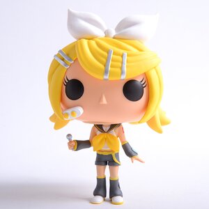 POP Kagamine Rin Vinyl Figure Kagamine Rin