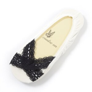 coudre un Lace Cross Strap Low-Cut Liner Socks White