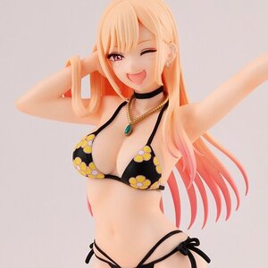 Melty Princess My Dress Up Darling Palm-Size Marin chan