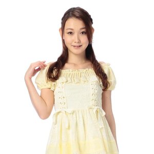 LIZ LISA Lace Ribbon Top Yellow