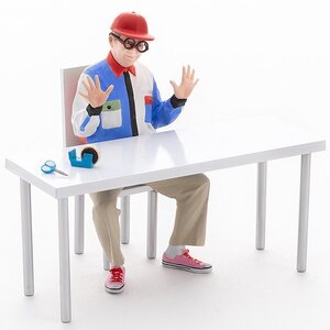 Wakuwaku-san 1/20 Scale Plastic Model Kit [Pre-order]