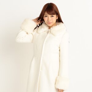 LIZ LISA Faux Fur Collar & Cuffs Cocoon Coat White