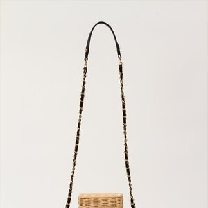 Honey Salon Perfume Bottle-Shaped Shoulder Bag Black