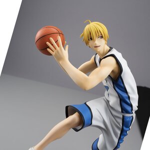 Kuroko’s Basketball Ryota Kise 1/8 Scale Figure (White Uniform Ver.)
