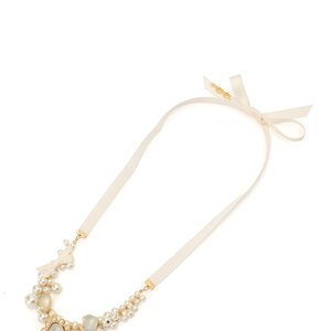 LIZ LISA Jeweled Ribbon Necklace White