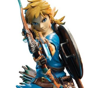 The Legend of Zelda: Breath of the Wild Link: Collectors Edition Statue