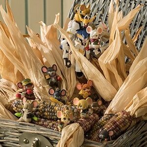 Gundam: IBO 3-chome no Orphan-chu Vol. 4 Harvest Festival Mikazuki Farm Set