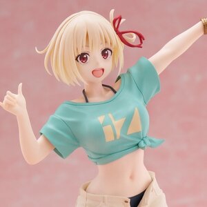 Coreful Figure Lycoris Recoil Chisato Nishikigi: Hawaiian Ver.