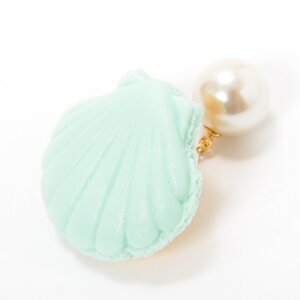 Q-pot. Parlor Shell Macaron Pierced Earring Mint Green