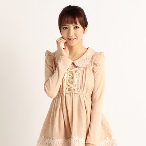 LIZ LISA Flower Applique Top Pink