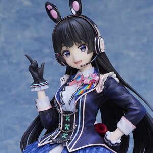 NIJISANJI Tsukino Mito 1/7 Scale Figure [Pre-order]