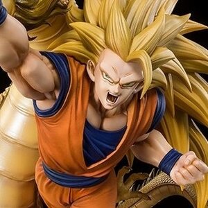 Figuarts Zero Dragon Ball Z Super Saiyan 3 Son Goku Dragon Fist Explosion