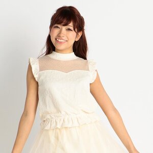 LIZ LISA Jacquard Top White