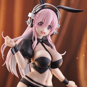 BiCute Bunnies Figure Super Sonico: Reverse Bunny Ver. [Pre-order]
