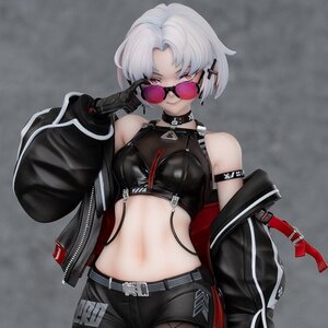 Goddess of Victory: Nikke Drake: Standard Edition 1/6 Scale Figure [Pre-order]