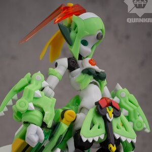 Gene Interference Series Mantis Girl Non-Scale Plastic Model Kit [Pre-order]