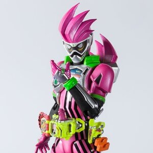 S.H.Figuarts Kamen Rider EX-Aid Mighty Action Gamer Level 2