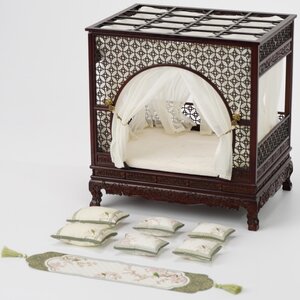 Yue Dong Chuang 1/12 Scale Wood Frame Bed Chinese Ancient Style Miniature [Pre-order]