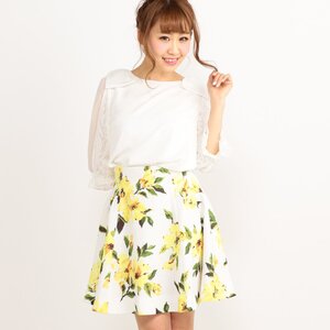 LIZ LISA Vivid Flower Skirt Yellow