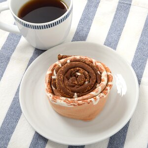 Socks Bakery Cinnamon Roll