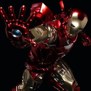 Fighting Armor Marvel Iron Man (Re-run)