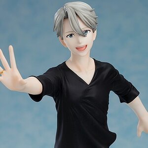 Yuri!!! on Ice Victor Nikiforov 1/8 Scale Figure