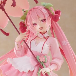 Artist Masterpiece Figure+ Sakura Miku: Sakura Dress Ver. [Pre-order]