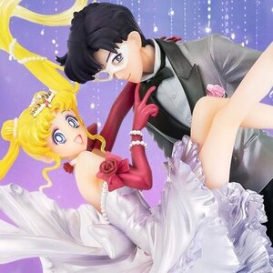Figuarts Zero Chouette Sailor Moon Usagi＆Tuxedo Mask [Moonlight Glow Edition] [Pre-order]