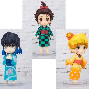 Figuarts mini Demon Slayer: Kimetsu no Yaiba Sumiko & Zenko & Inoko Entertainment District Arc Set