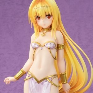 To Love-Ru Darkness Golden Darkness 1/7 Scale Figure