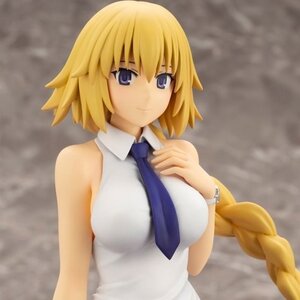 Fate/Apocrypha Ruler 1/7 Scale Figure