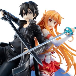 Lucrea Sword Art Online 10th Anniversary Kirito & Asuna