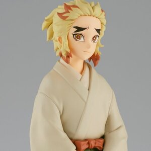 Demon Slayer: Kimetsu no Yaiba Figure Collection Vol. 26: Senjuro Rengoku
