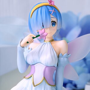 Re:ZERO -Starting Life in Another World- Rem: Flower Fairy Ver. Noodle Stopper Figure