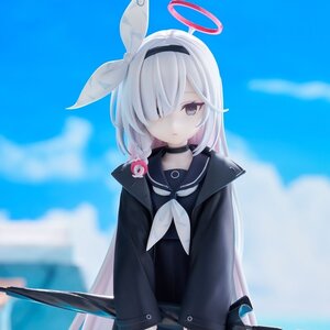Blue Archive Plana 1/7 Scale Figure