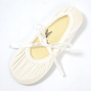 coudre un Long Ribbon Low-Cut Liner Socks White