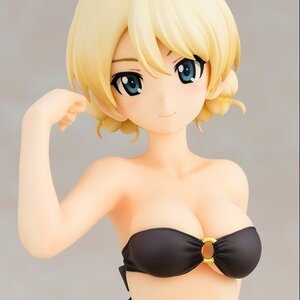 Girls und Panzer der Film Darjeeling Swimsuit Ver. 1/7 Scale Figure