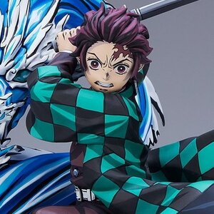 Demon Slayer: Kimetsu no Yaiba Tanjiro Kamado Total Concentration Paint Ver. 1/8 Scale Figure