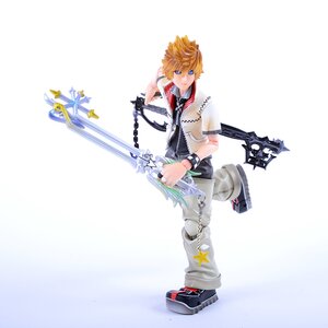 Play Arts Kai: Kingdom Hearts II Roxas