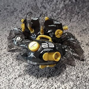 AQUACULTURE TANK 007 Fiddler Crab (Gold Black)