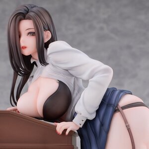 Throtem Illustration Martha Sensei: Standard Edition 1/7 Scale Figure [Pre-order]
