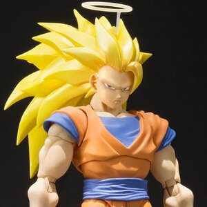 S.H.Figuarts Dragon Ball Z Super Saiyan 3 Son Goku (Re-run) [Pre-order]