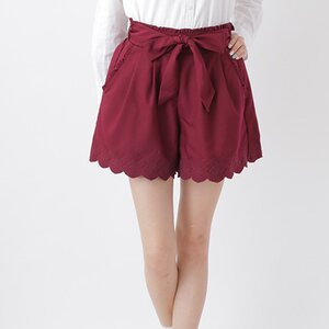 earth music&ecology Embroided Hem Skort Bordeaux