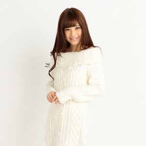 LIZ LISA Off-Shoulder Knit Winter Dress White