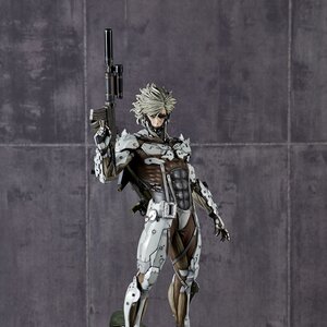 Raiden 1/6 Scale Figure White Armor Ver. | Metal Gear Solid V: The Phantom Pain