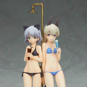 Strike Witches 2 Sanya & Elia Swimsuit Ver. 1/8 Scale Figure
