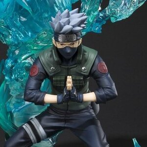 Figuarts Zero Naruto Shippuden Kakashi Hatake -Susanoo- Kizuna Relation